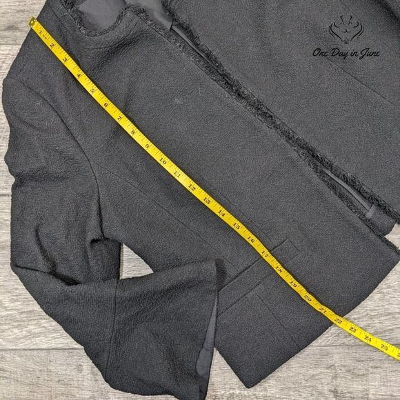 Ann Taylor Frill Edge Blazer Size 14 - Picture 4 of 5